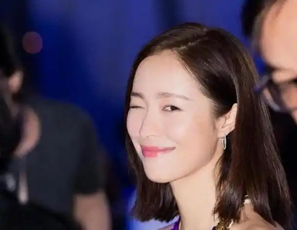 文艺女神江一燕人设翻车全网群嘲现在过得怎么样