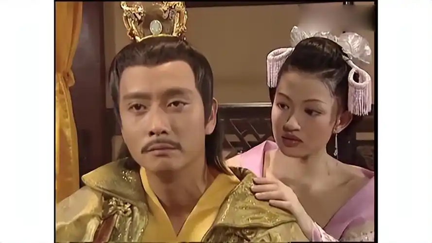 另一位则是《隋唐英雄传》里面的谢君豪.