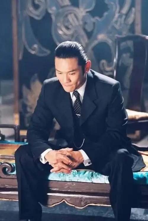 第八号当铺翻拍阿精变成了一个男人