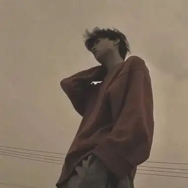 高冷气质的ins风格霸气男生头像 清冷气质男生真人帅气头像合集_男生