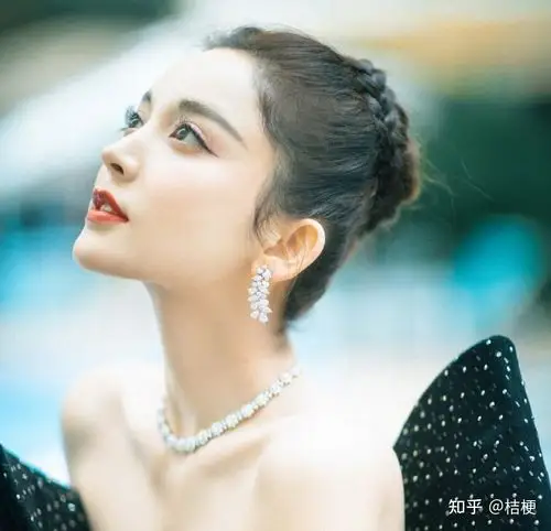 到底哪个女明星的鼻子最好看呢? - 知乎