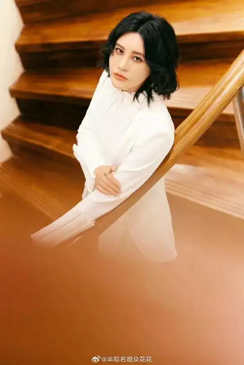 尚雯婕抵达长沙录制浪姐5##尚雯婕录制浪姐