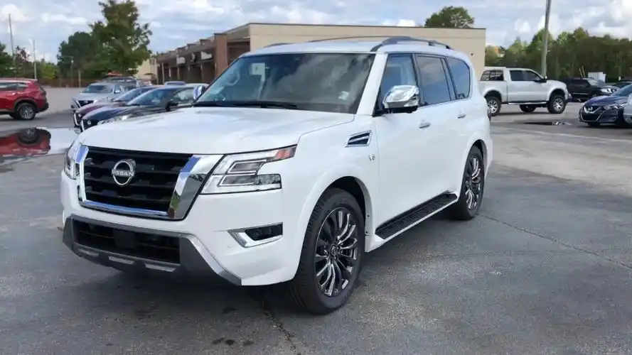 2022款日产途乐v8实车展示233布局44万值不值得买自己看