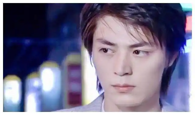 出演《仙三》一鸣惊人,如今爆火却在家带娃,霍建华经历了什么?