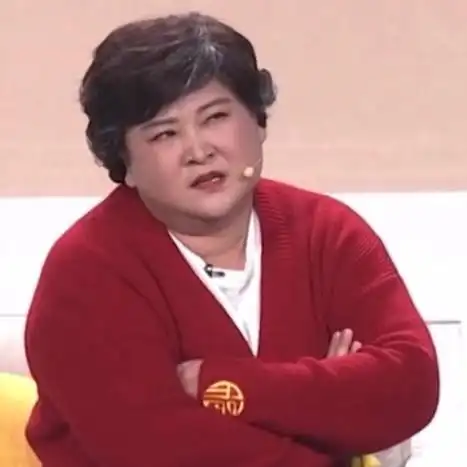 春晚##春晚段子大考#狠狠收藏一波超可爱限定款春晚贾玲表情包