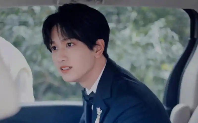 黑色西装敖子逸太帅了99_哔哩哔哩_bilibili