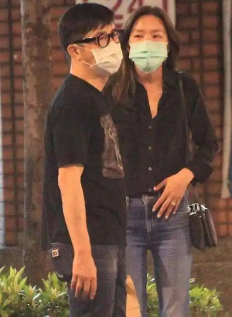 台媒曝庾澄庆婚后四年成宠妻狂魔,欲购2亿豪宅给妻儿优渥生活_张嘉欣