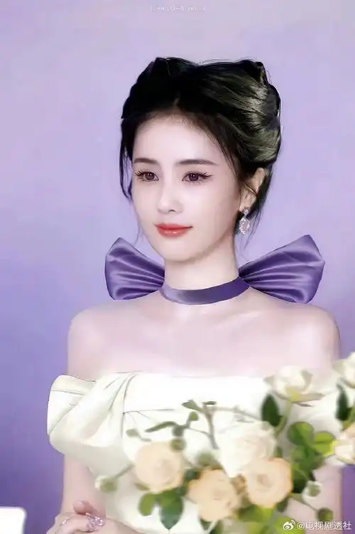 白鹿 周也  张予曦 鞠婧祎 赵露思  虞书欣 宁艺卓 刘诗诗  杨颖