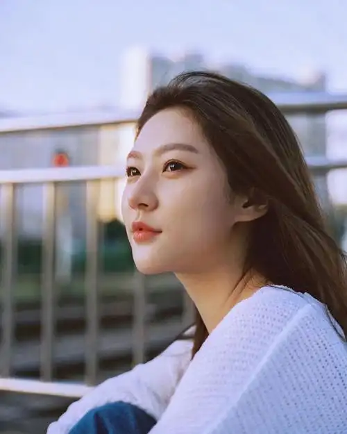 觉得金赛纶是美女吗