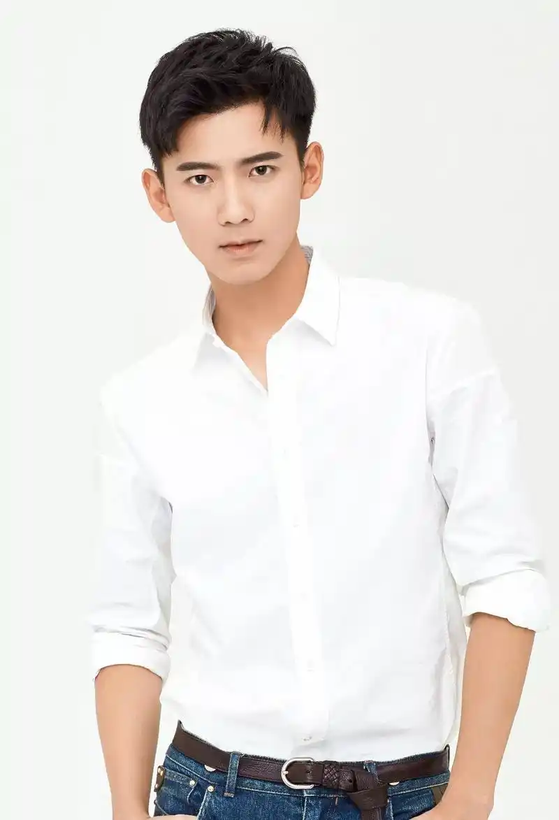 seek for u | 赵顺然:温润如玉的少年,一切顺其自然,未来一定可期