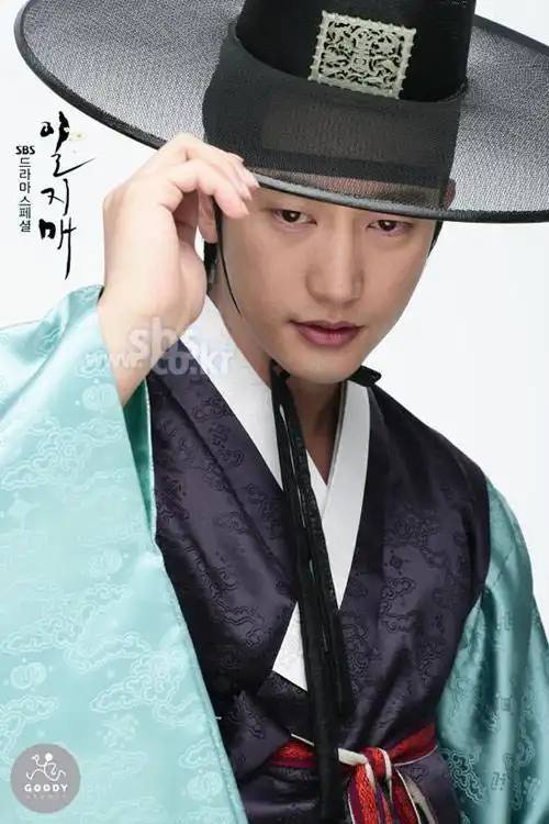组图:韩国男星古装造型大比拼 你最钟意谁?