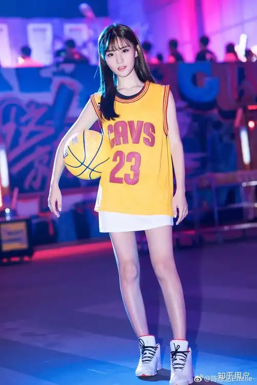如何看待创造101陈意涵担任这就是灌篮球队经理人