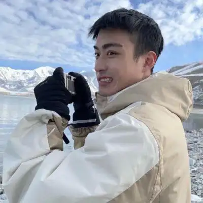 ins小清新文艺范男头很遗憾没能成为你的偏爱和例外_男生头像_我要