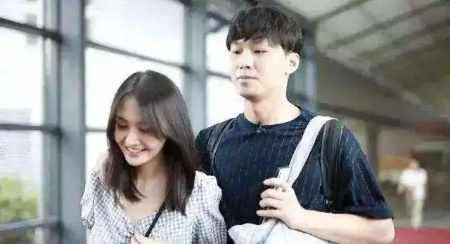 为什么到现在了还有人认为郑爽是蠢不是坏啊