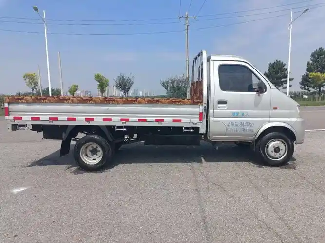 18年9月上户长安新豹单排后双轮,1.5排量,空调,助力方向 - 抖音