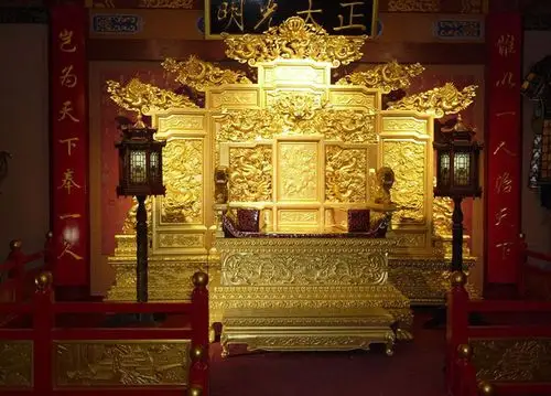 中国古典家具中的九五之尊——宝座