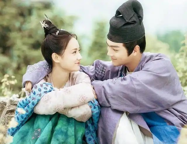 李一桐许凯《骊歌行》双人合照公开,cp感爆棚,服饰还原历史