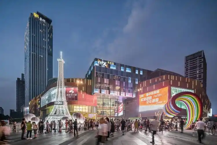 淄博华润万象汇/打卡全国首家万象汇和淄博首个商业综合体01三易栽