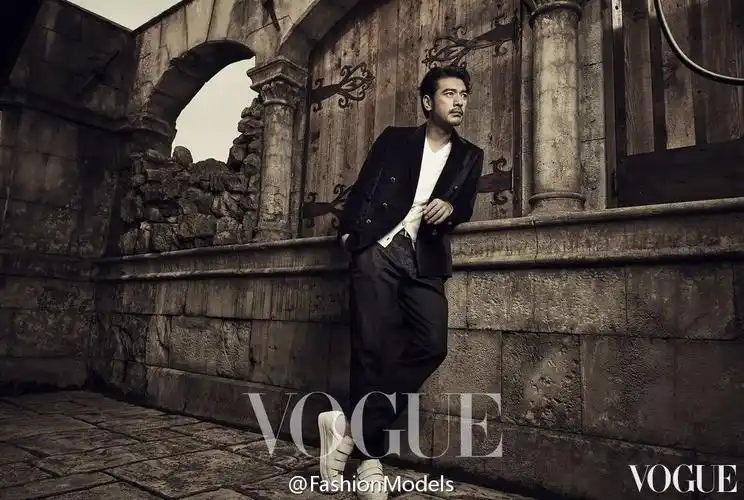 金城武登台湾《vogue》封面 不老男神精致内敛_明星写真_图集_电影网