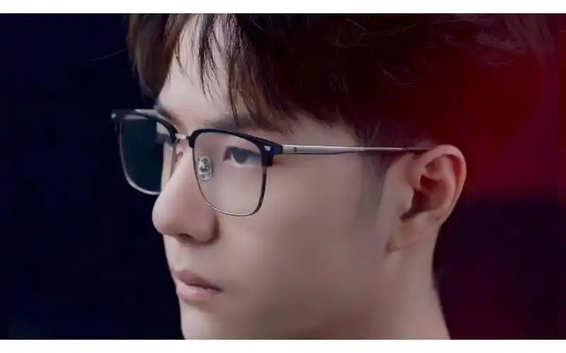 【王一博】戴眼镜的样子太帅了,眼镜可以半永久吗?