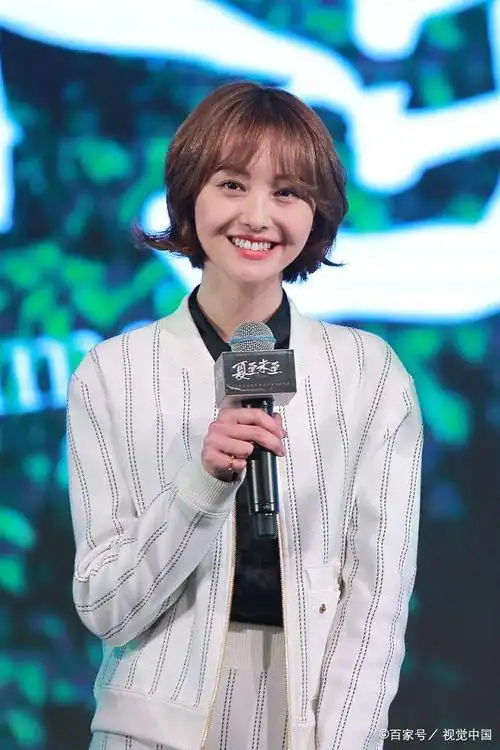 郑爽,谭松韵等女星短发美出新高度!圆脸妹子发型福音!