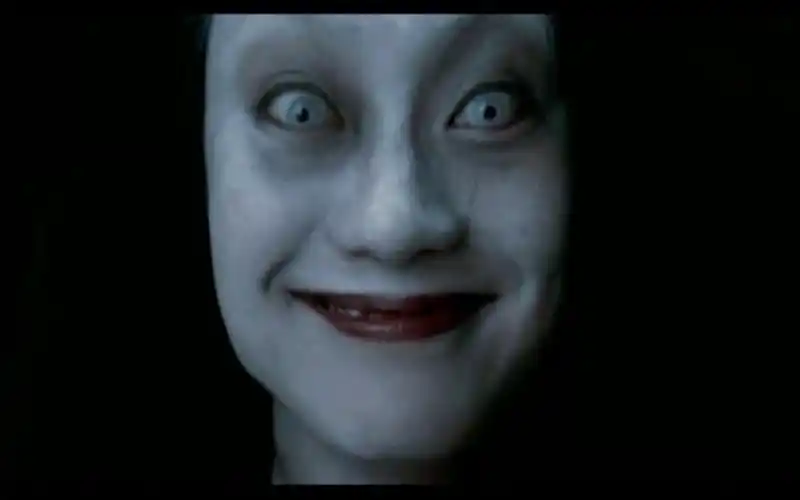 高能当年恐怖片吧的吧花堪比贞子的美丽红姨鬼女魔咒