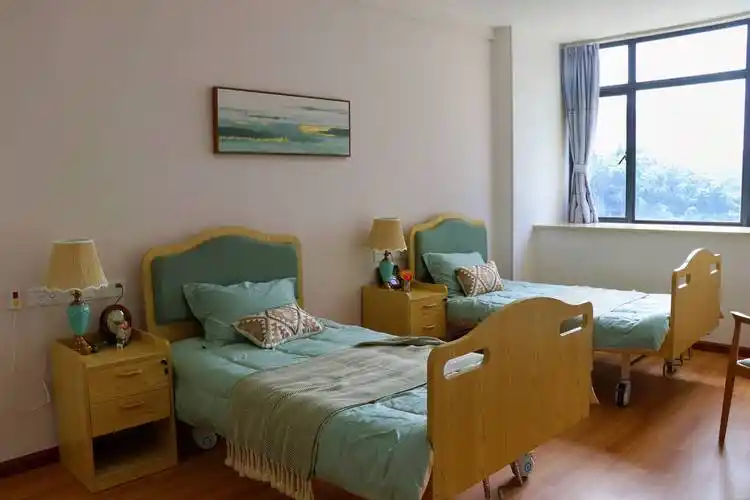 一般养老院收费多少钱,医养结合养老院收费标准