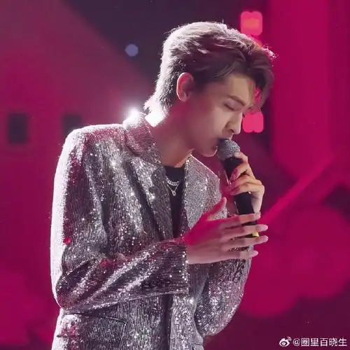 秦霄贤发新歌了##秦霄贤没有挤不进去的圈