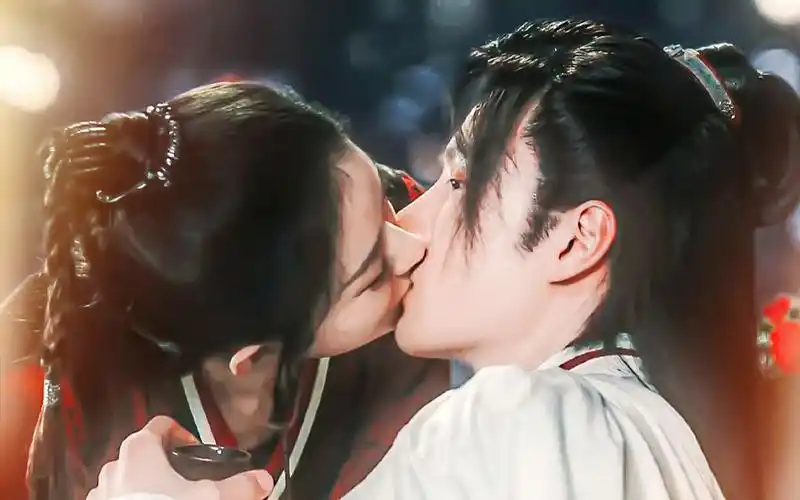 【王一博 x 赵丽颖】黑科技还原8个机位的吻戏!