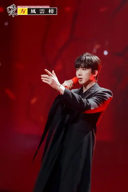 恭喜最受欢迎男歌手——@摩登兄弟刘宇宁摩登兄弟超话#格乐利雅之夜