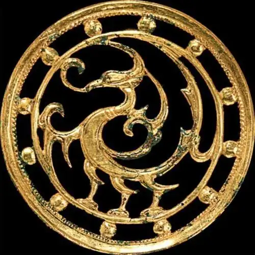 三星堆发现千年青铜树,花十年修复却被禁止出境,背后有何隐情?