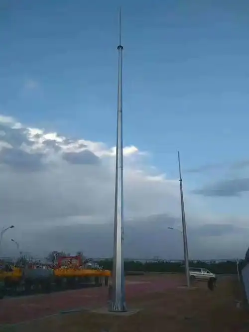 施工部:本公司专业防雷施工队伍,承接各种大小防雷工程施工