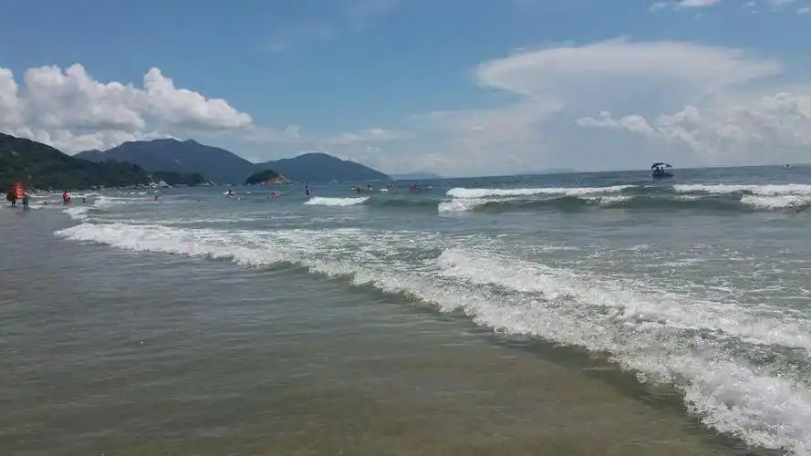 珠海海边沙滩哪里好玩(珠海海边沙滩哪里好玩多少门票)