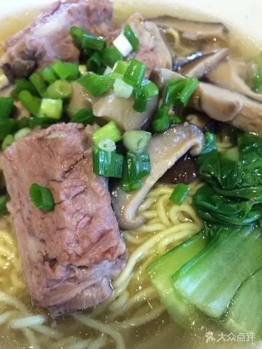 面总(东四店)香菇排骨面图片 - 第1张