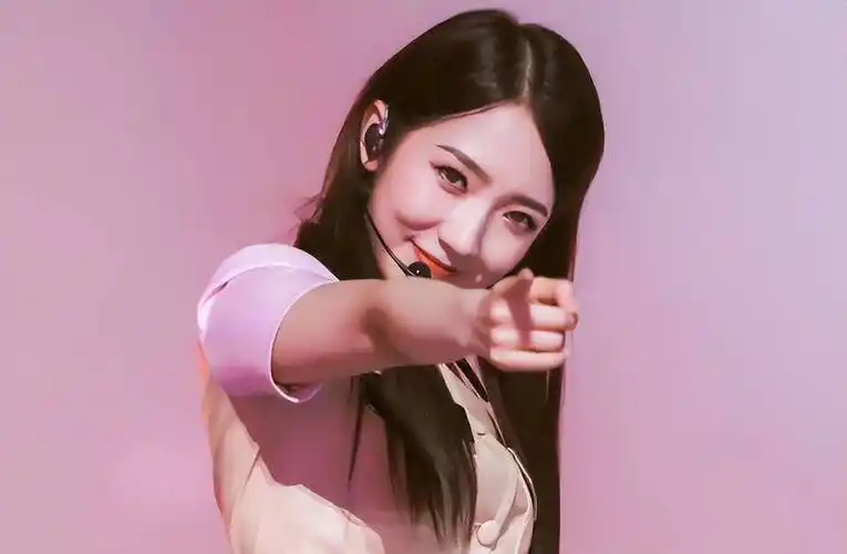 水,还敢冒充"资深导师",这些"大师"要把人笑死_宋丹丹_孟美岐_丁太升