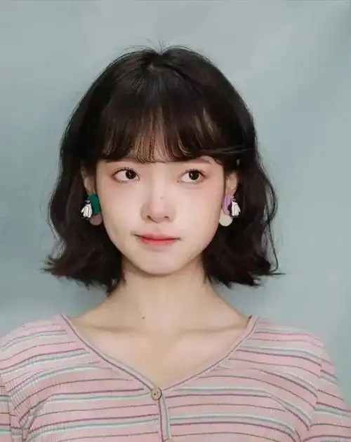 2023年最时尚减龄的5款风格发型