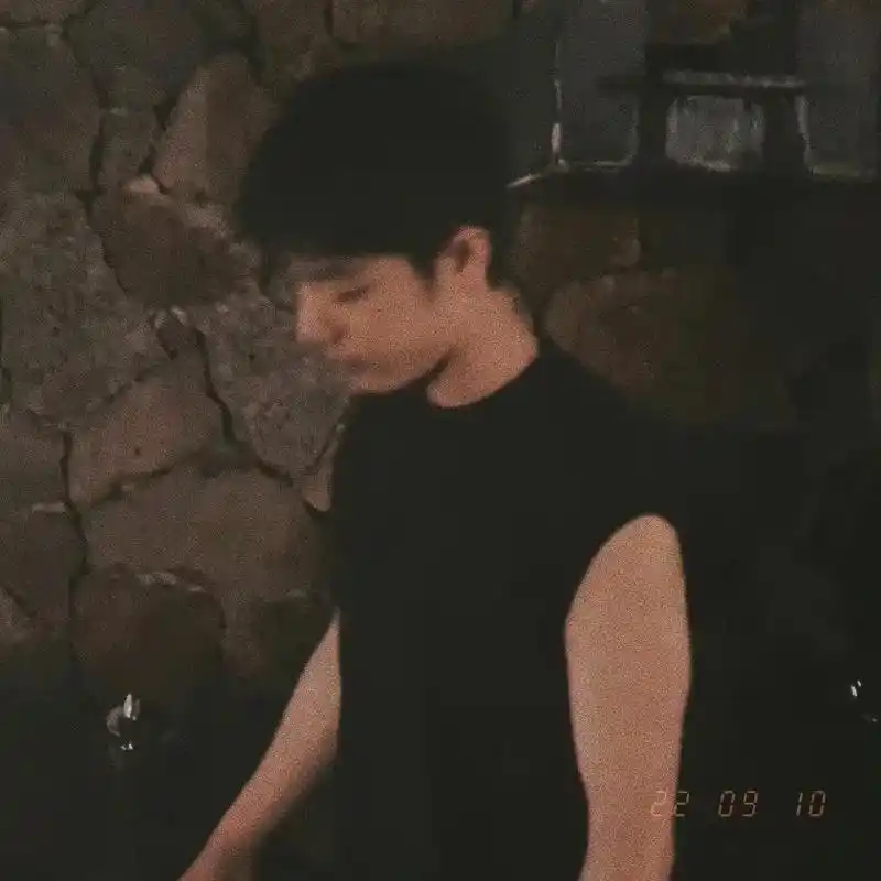 肖战氛围感头像合集.#肖战 #肖战的小飞侠 #向全世界安利最 - 抖音