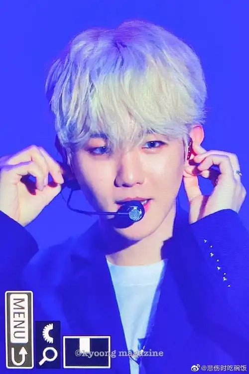 边伯贤bambi初舞台