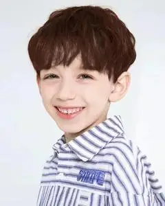 儿童假发男短直发小孩宝宝摄影拍摄头套日常蓬松男孩发型整顶发套