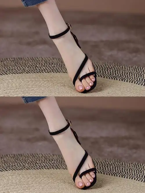 简约风简单确很耐看的细带凉鞋