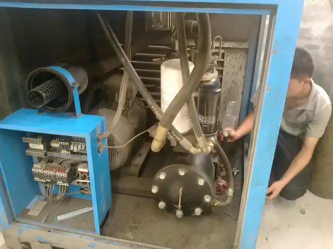 螺杆压缩机润滑油消耗大但找不到原因有这十几种可能