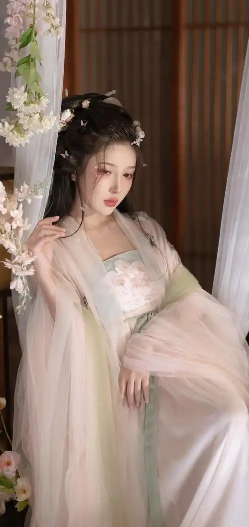 抖音图片最火古装美女图片