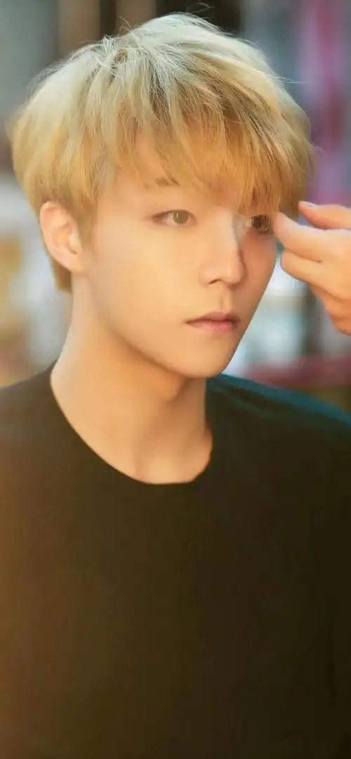 精选男明星壁纸合集|秦霄贤|白敬亭|胡歌|车银优|陈立农