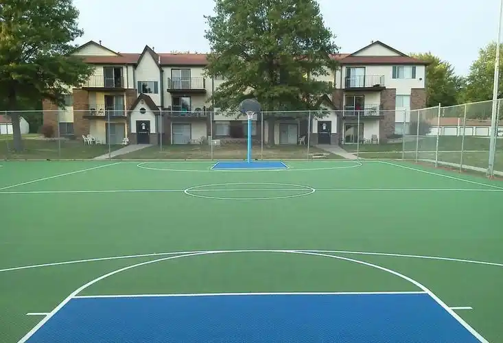 标准篮球场设计装修效果图