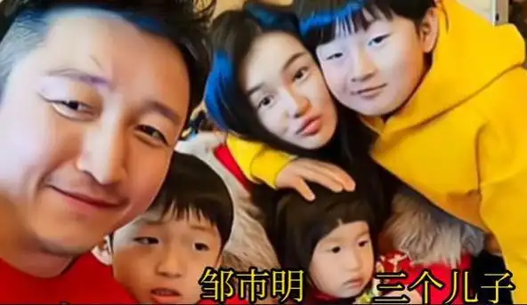 娱乐圈至少有三个娃的家庭,张艺谋导演提前完成三胎计划|黄磊|张末