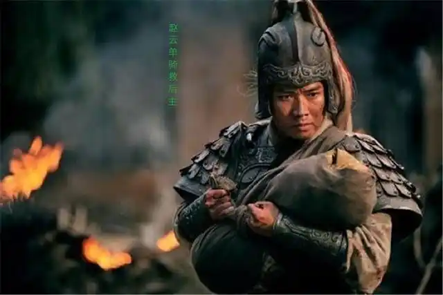赵云长坂坡单挑百万曹军,怀抱阿斗七进七出毫发无损,这是真的吗