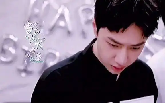 肖战王一博 #bjyx 路飞装和狗崽崽都和他哥有关,这是官方带头磕的玖