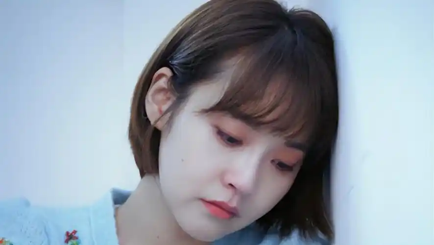 撮合妈妈和继父,背靠舅舅的资源,35岁的张佳宁依然可以活成少女_腾讯