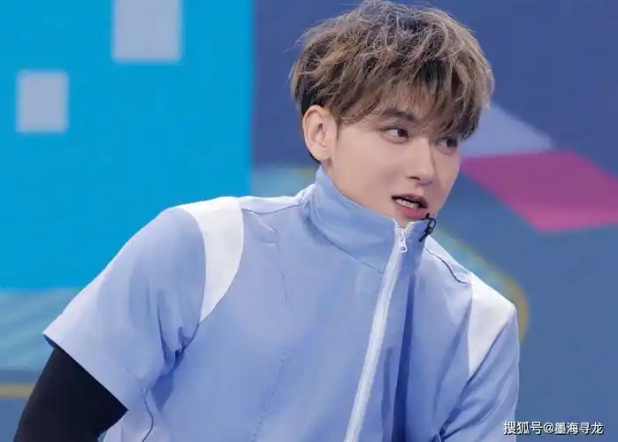 鹿晗危险性最高,五个条件全符合_黄子韬_关晓彤_王一博