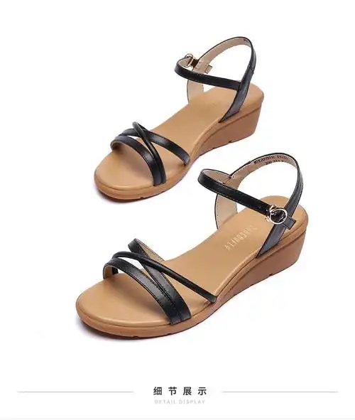 红蜻蜓女鞋夏季新款休闲凉鞋女简约一字扣中跟坡跟鞋wtk200331c米色35